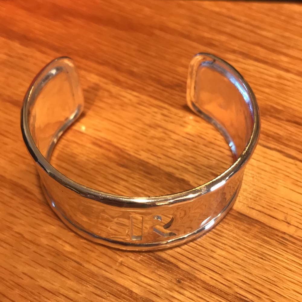 Rustic Cuff silver hammered R cuff - Picture 3 of 4